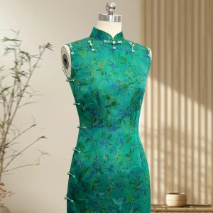High-End Sleeveless Silk Xiangyun Fabric Handmade Full-Opening Qipao New Arrival