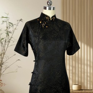 Mulberry Silk Handmade Cheongsam – Full-Open Front, Vintage Oriental Style