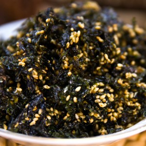 Multi-Purpose Rice Seasoning Dried Seaweed Snacks Roasted Nori Seaweed With sesame seeds 150g