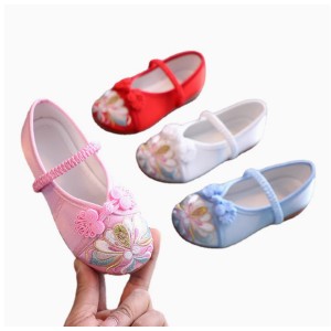 Girls' Traditional Embroidered Cloth Shoes, Soft-Soled Princess Shoes for Hanfu