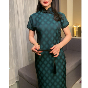 Vintage Republic of China-style Long Cheongsam New Model