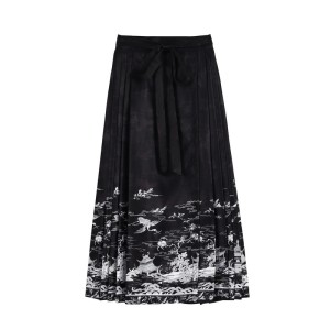 Chinese-Inspired Ma Mian Skirt (Half-Length)